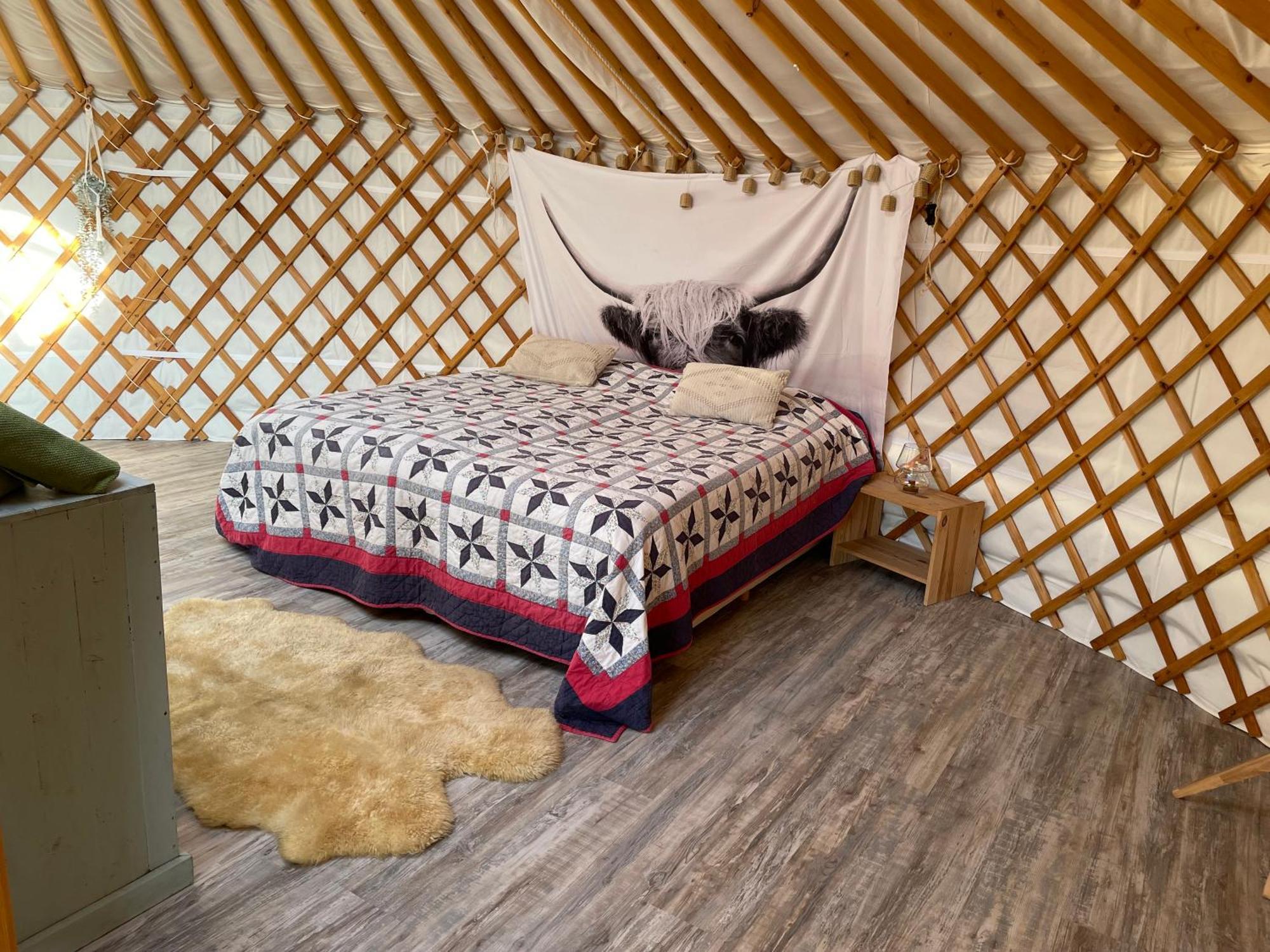 Hotel Luxe Yurt Koudekerke Exterior foto